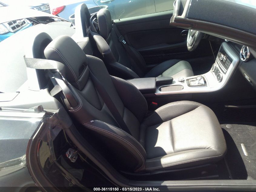 2016 MERCEDES-BENZ SLK SLK 300 - WDDPK3JA0GF124364