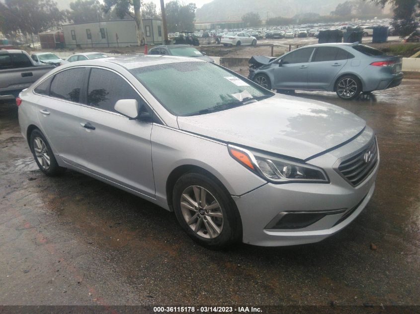 2016 HYUNDAI SONATA 2.4L SE - 5NPE24AF0GH272958