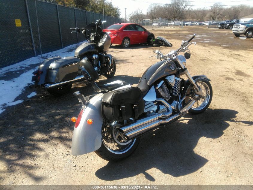 2004 VICTORY MOTORCYCLES KINGPIN CALIFORNIA 5VPCB16D243005181