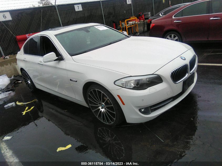 2013 BMW 5 SERIES 528I - WBAXG5C51DDY32733