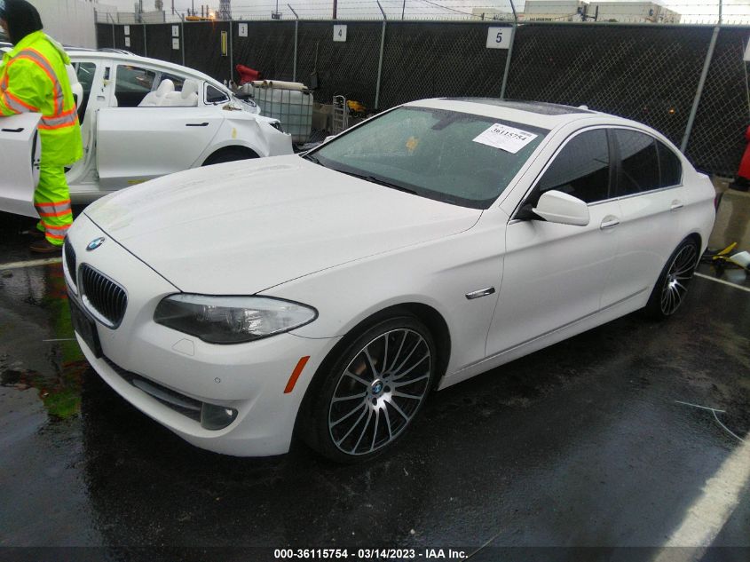2013 BMW 5 SERIES 528I - WBAXG5C51DDY32733
