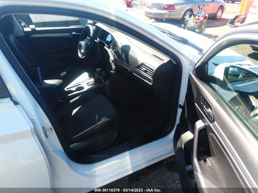 VIN 3VWCB7BU3KM227051 2019 VOLKSWAGEN JETTA S/SE/R-LINE