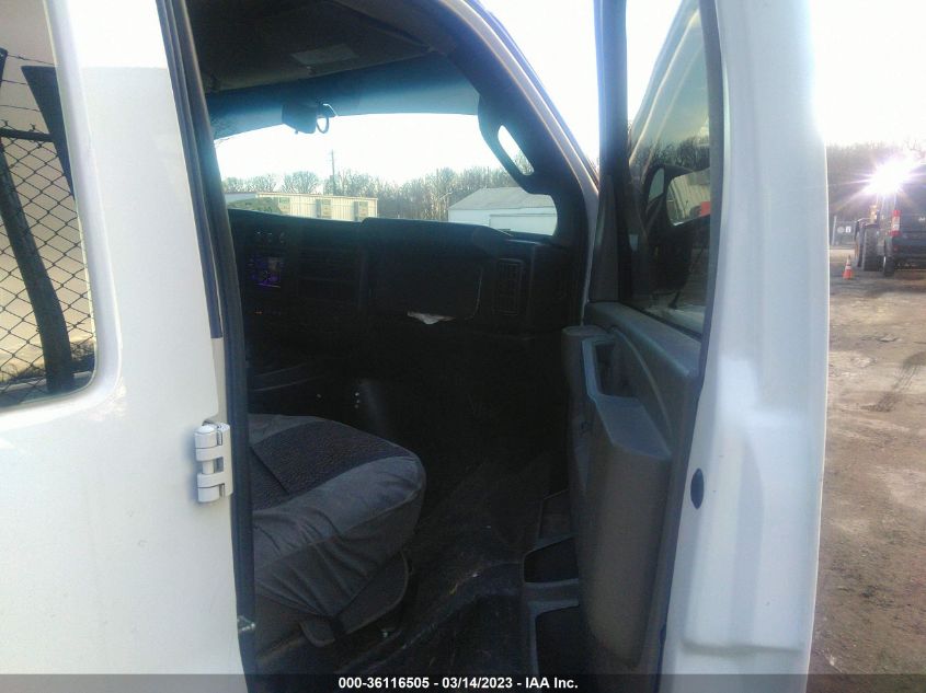 2018 GMC SAVANA CARGO VAN 1GTW7BFG9J1330995