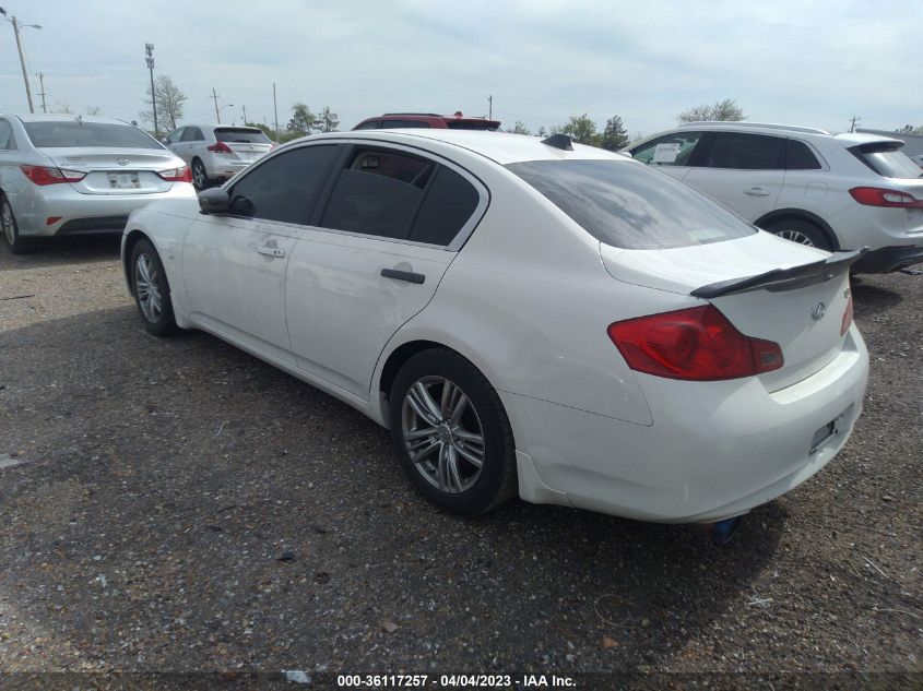 2015 INFINITI Q40 JN1CV6AP0FM500578