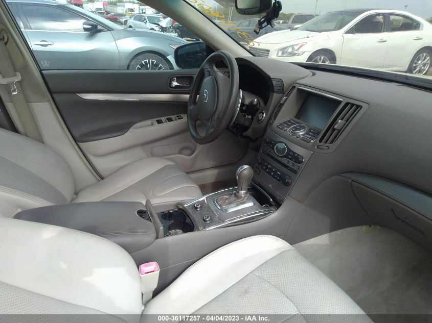2015 INFINITI Q40 JN1CV6AP0FM500578