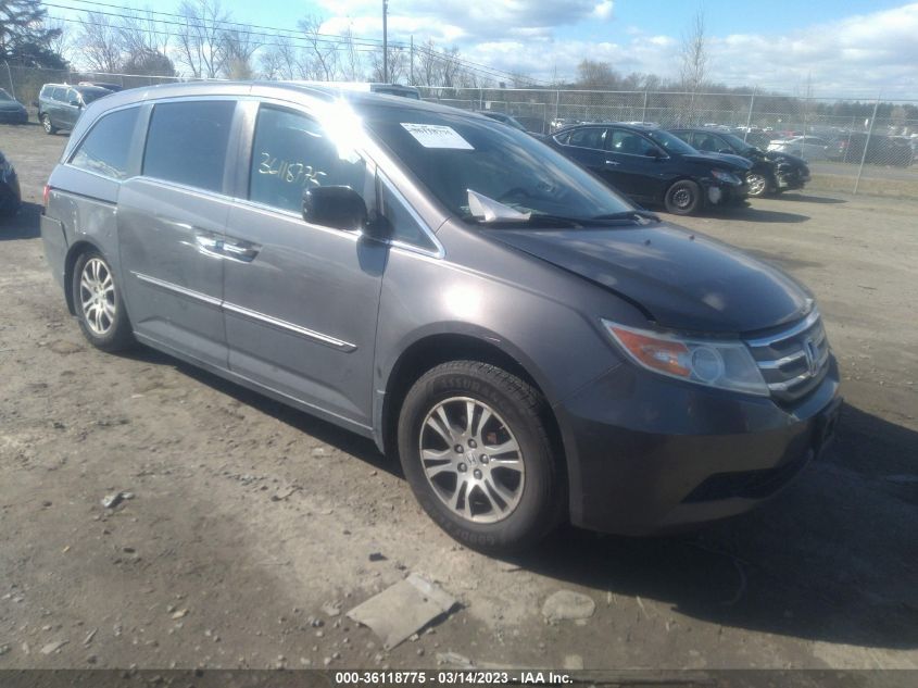 VIN 5FNRL5H6XDB084730 2013 HONDA ODYSSEY no.1