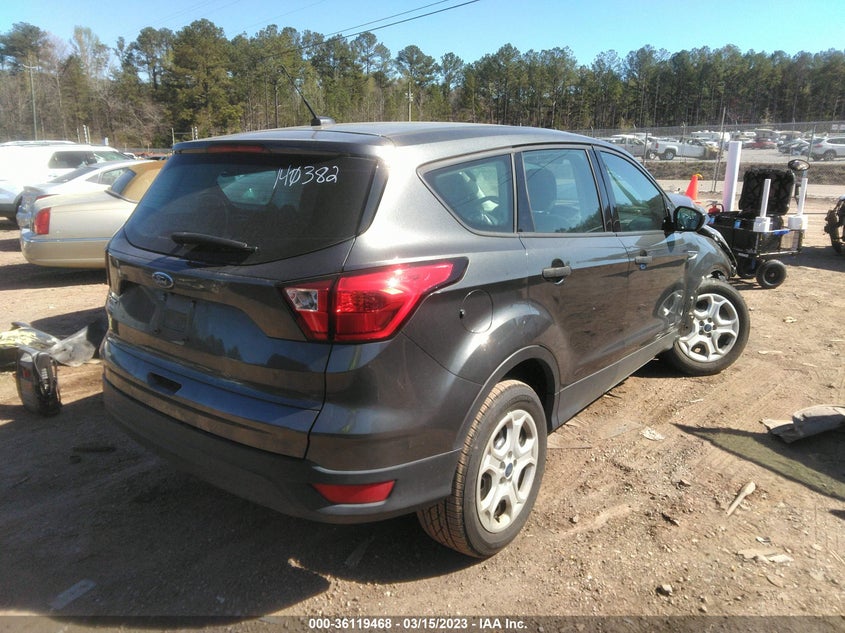 VIN 1FMCU0F73KUC45209 2019 FORD ESCAPE S