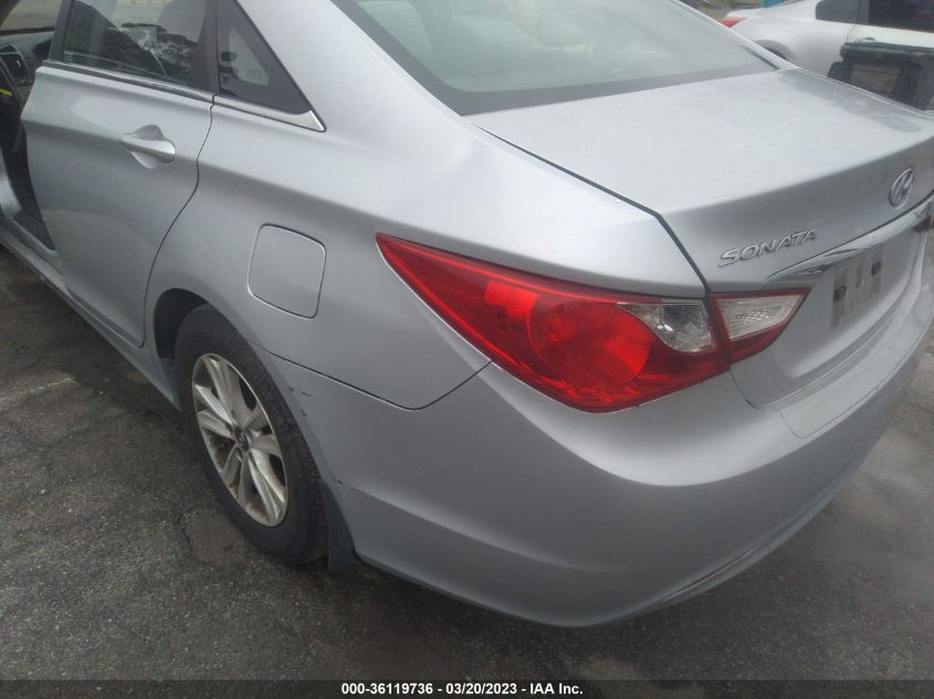 2013 HYUNDAI SONATA GLS PZEV - 5NPEB4AC3DH652913