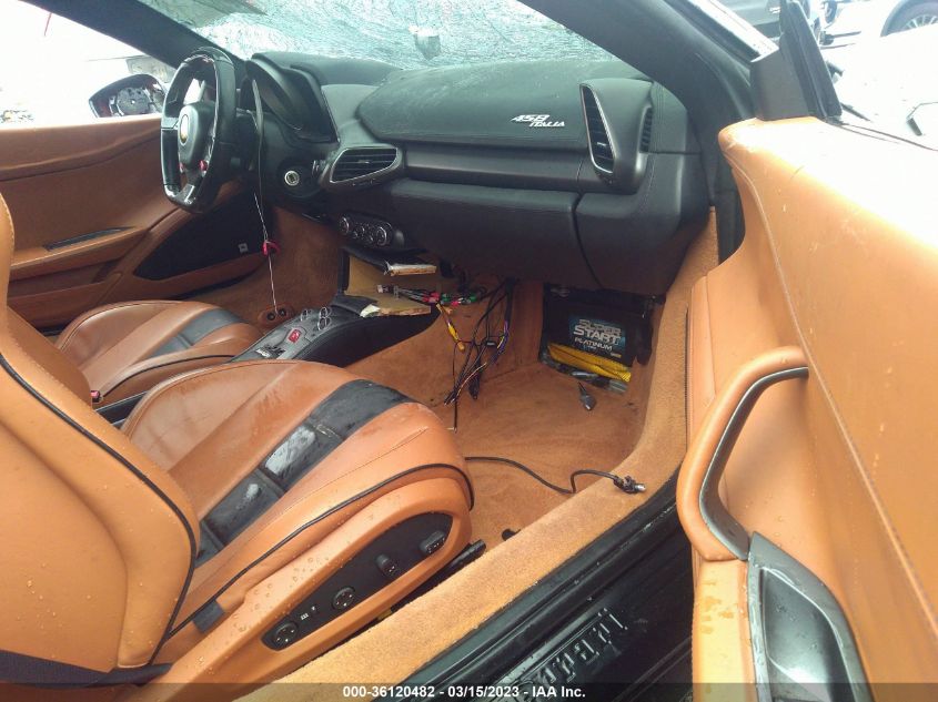 2013 FERRARI 458 ITALIA ZFF67NFAXD0193042