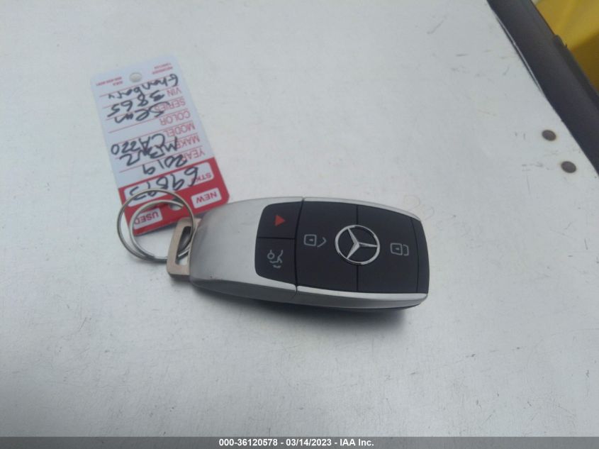 2019 MERCEDES-BENZ A-CLASS A 220 WDD3G4EB3KW033865