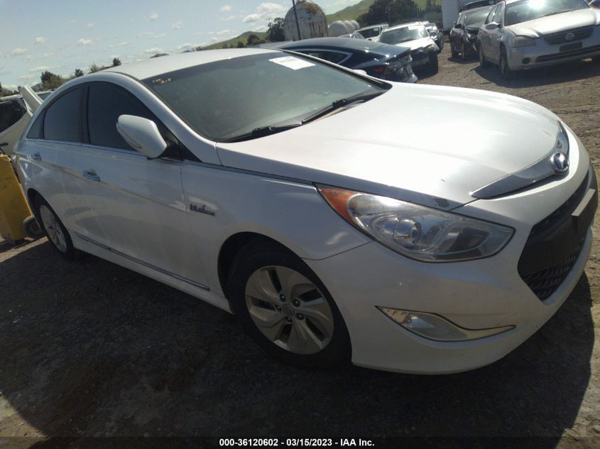 2015 HYUNDAI SONATA HYBRID - KMHEC4A43FA137387