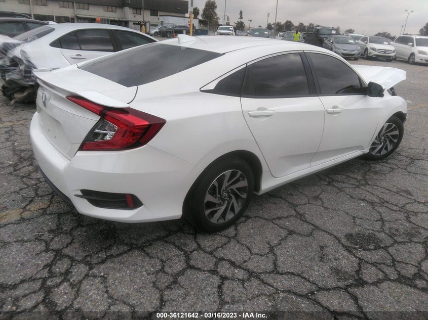 VIN 2HGFC2F76JH557883 2018 HONDA CIVIC SEDAN EX