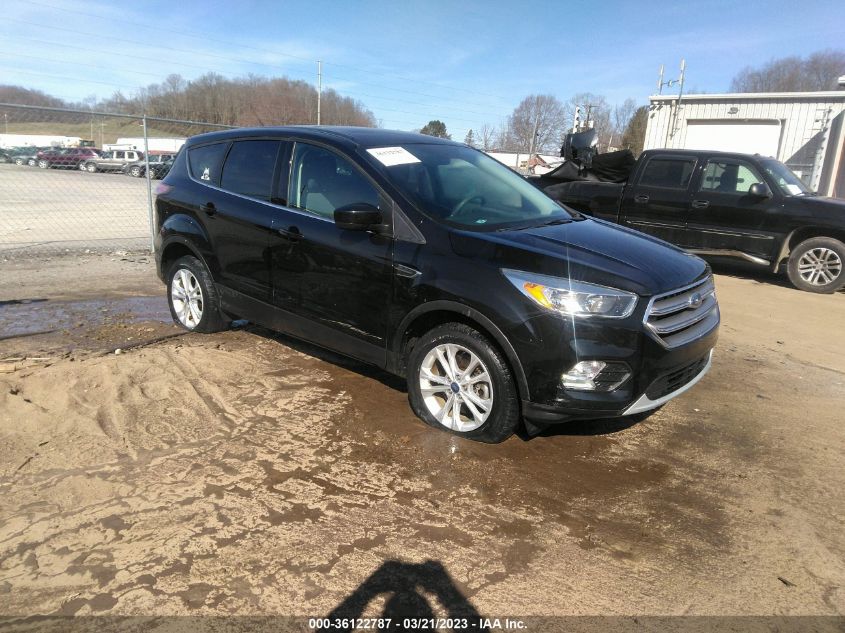 2017 FORD ESCAPE SE - 1FMCU9G9XHUA98528