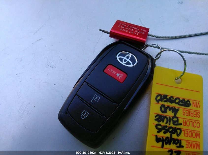 2022 TOYOTA COROLLA CROSS LE - 7MUCAAAG7NV019117