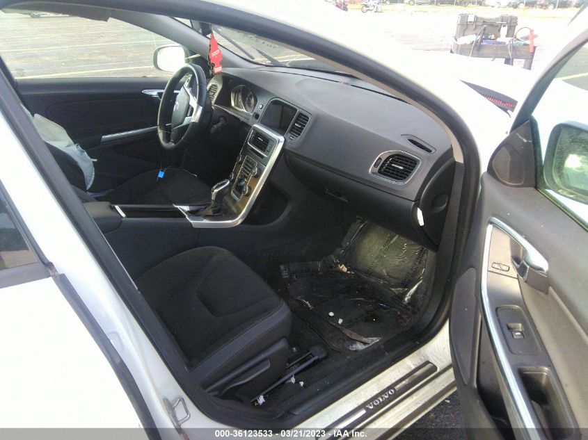2014 VOLVO S60 T5 - YV1612FS2E2296754