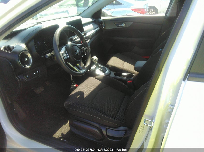 VIN 3KPF24AD4LE214336 2020 KIA FORTE LXS