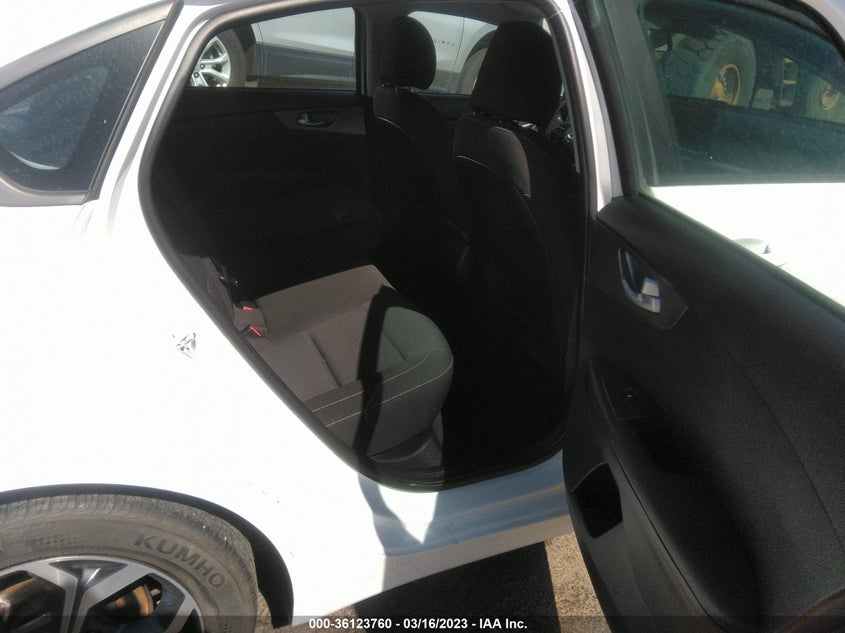 VIN 3KPF24AD4LE214336 2020 KIA FORTE LXS