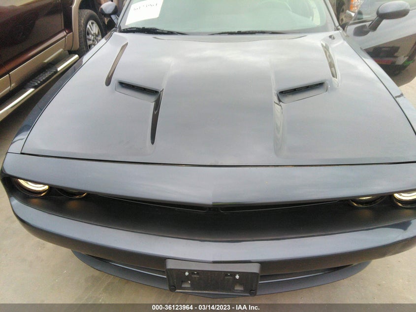 VIN 2C3CDZAG9KH508942 2019 DODGE CHALLENGER SXT