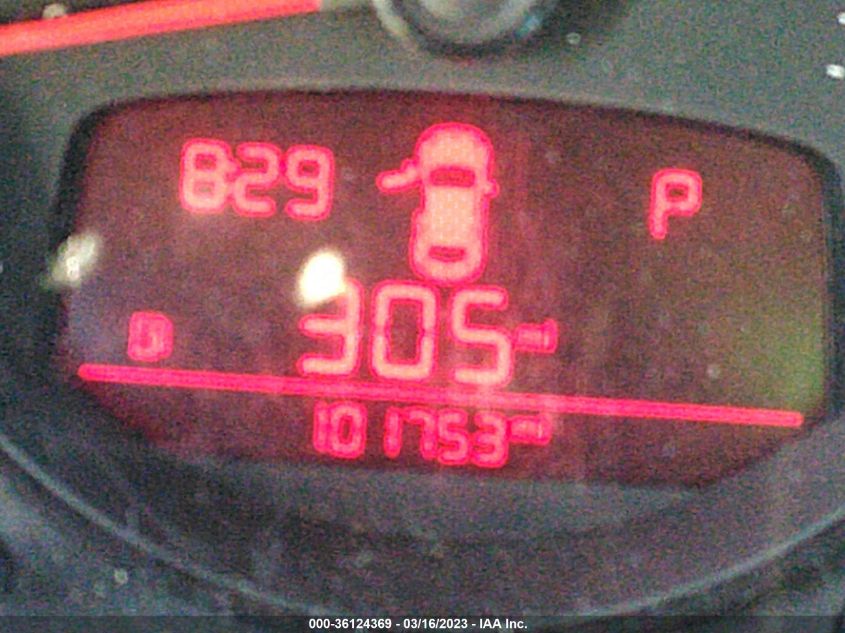 2013 VOLKSWAGEN BEETLE CONVERTIBLE 2.5L 3VW5P7AT4DM822612