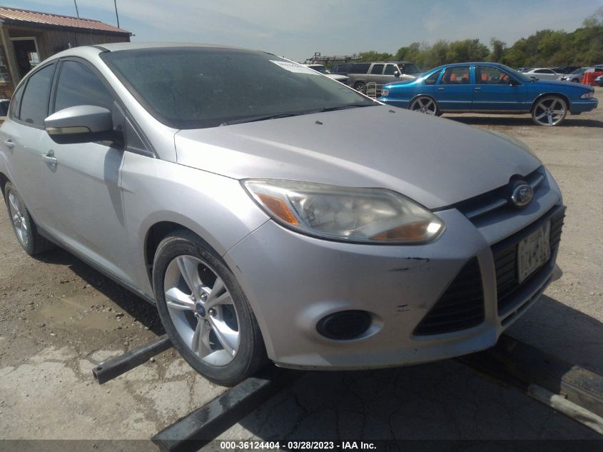 VIN 1FADP3K2XDL125630 2013 FORD FOCUS no.1