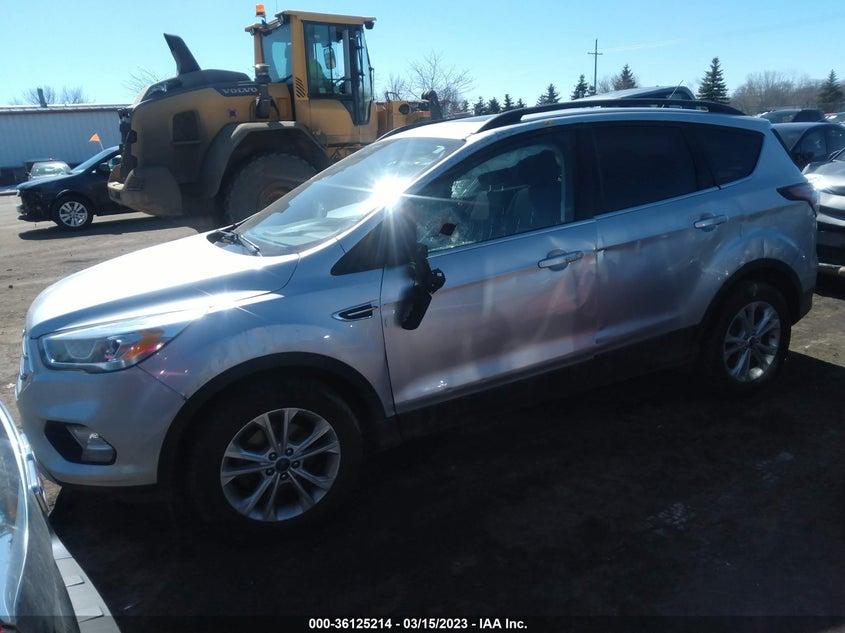 VIN 1FMCU0GDXHUD51069 2017 FORD ESCAPE SE