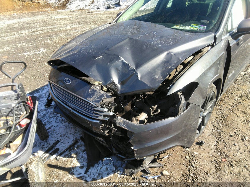 VIN 3FA6P0LU1JR120272 2018 FORD FUSION HYBRID SE