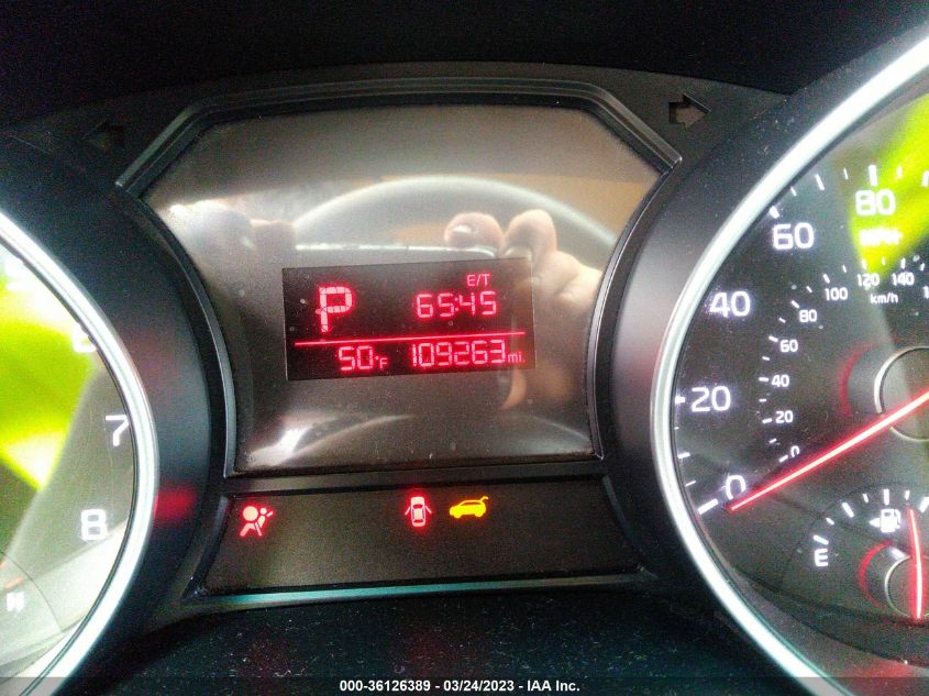 2015 KIA SEDONA LX - KNDMB5C16F6045351