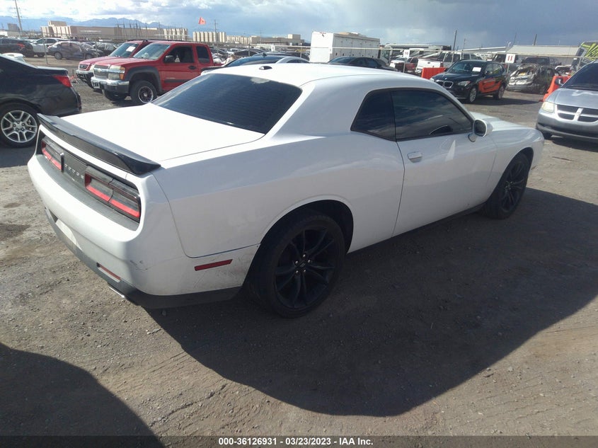 VIN 2C3CDZAG7JH263010 2018 DODGE CHALLENGER SXT