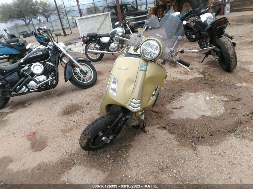 2021 VESPA GTS 300 SUPER - ZAPMA39M9M5202641