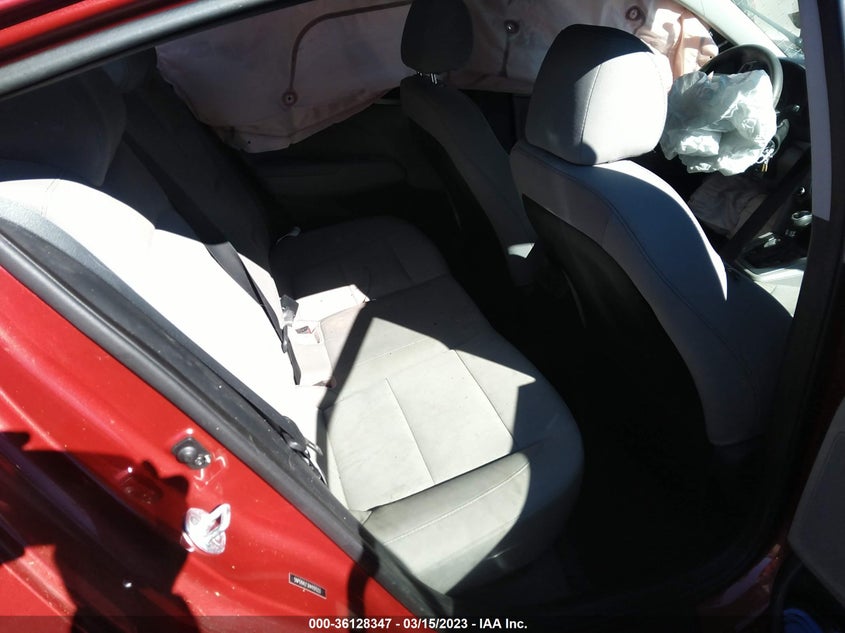VIN 5NPD84LF3HH101033 2017 HYUNDAI ELANTRA SE