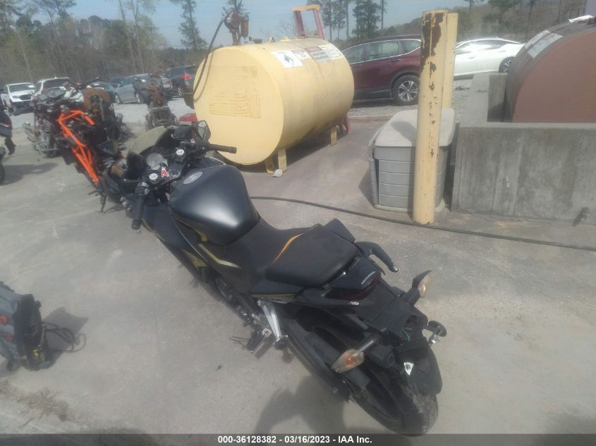 2015 HONDA CBR300 R - MLHNC5103F5101826