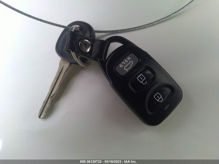 VIN 5NPD74LF7KH473288 2019 HYUNDAI ELANTRA SE
