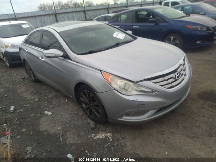 VIN 5NPEC4AB3DH592796 2013 HYUNDAI SONATA no.1