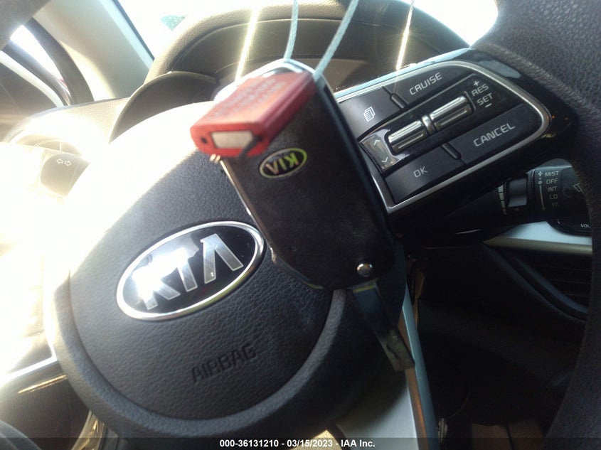 VIN 3KPF24AD8ME411107 2021 KIA FORTE LXS