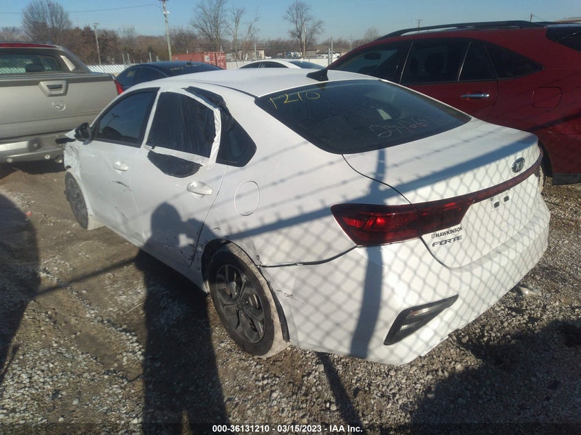VIN 3KPF24AD8ME411107 2021 KIA FORTE LXS