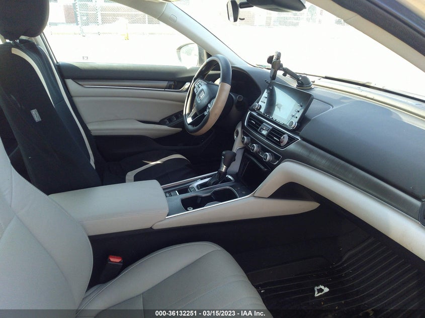 VIN 1HGCV1F12KA139405 2019 HONDA ACCORD SEDAN LX 1.5T
