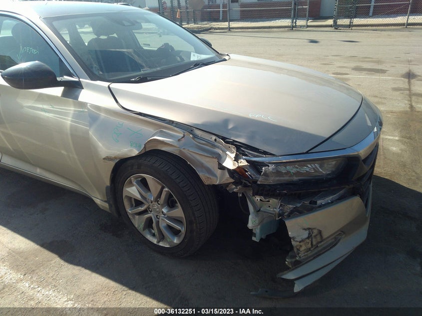 VIN 1HGCV1F12KA139405 2019 HONDA ACCORD SEDAN LX 1.5T