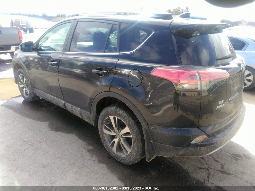 VIN 2T3RFREV4JW767541 2018 TOYOTA RAV4 XLE/ADVENTURE
