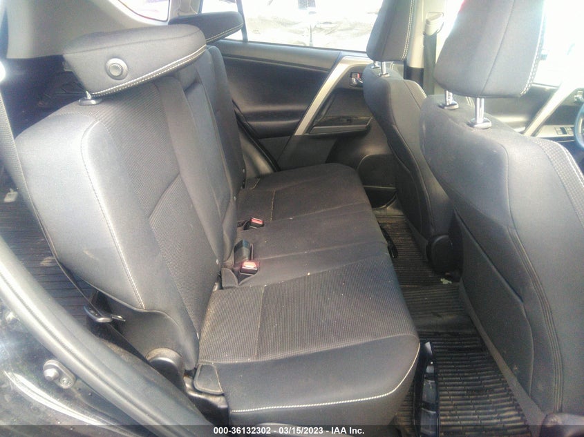 VIN 2T3RFREV4JW767541 2018 TOYOTA RAV4 XLE/ADVENTURE