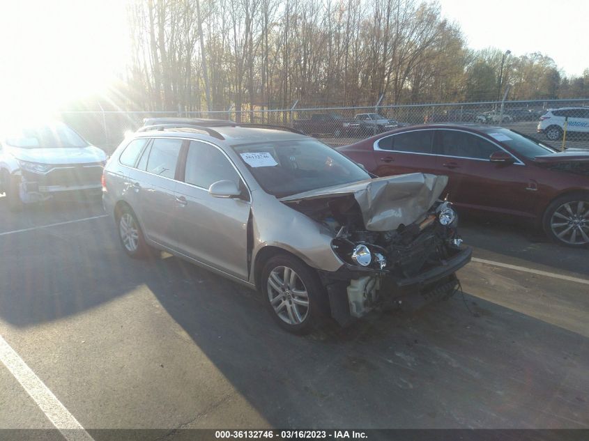 2013 VOLKSWAGEN JETTA SPORTWAGEN TDI - 3VWML7AJ4DM610914