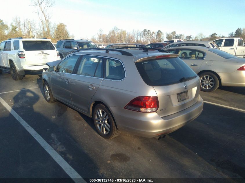 2013 VOLKSWAGEN JETTA SPORTWAGEN TDI - 3VWML7AJ4DM610914