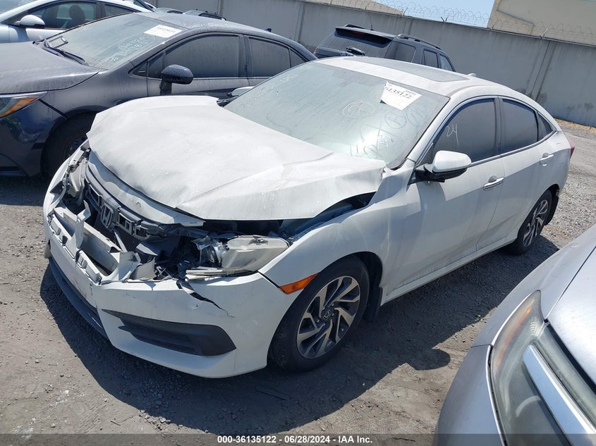 VIN 2HGFC2F78HH576493 2017 HONDA CIVIC EX