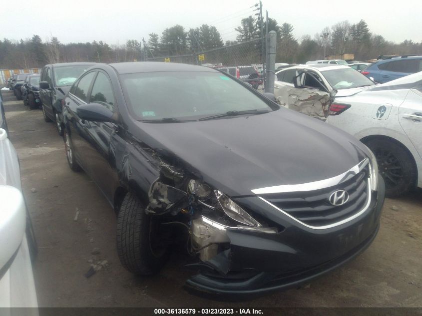 2013 HYUNDAI SONATA GLS PZEV - 5NPEB4AC2DH711000