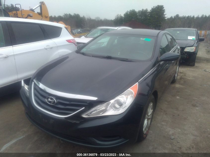 2013 HYUNDAI SONATA GLS PZEV - 5NPEB4AC2DH711000