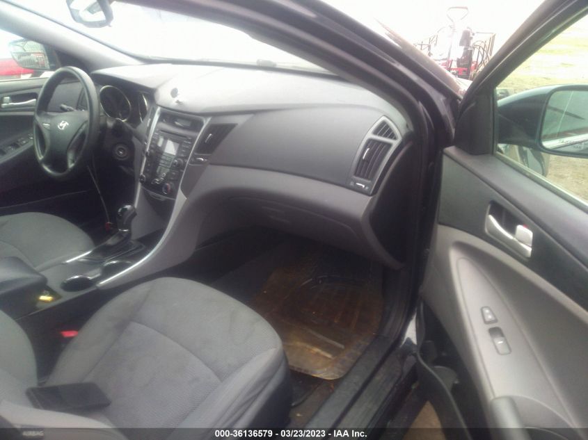 2013 HYUNDAI SONATA GLS PZEV - 5NPEB4AC2DH711000