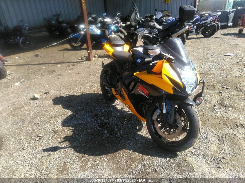 2017 SUZUKI GSX-R600 - JS1GN7FA2H2100779