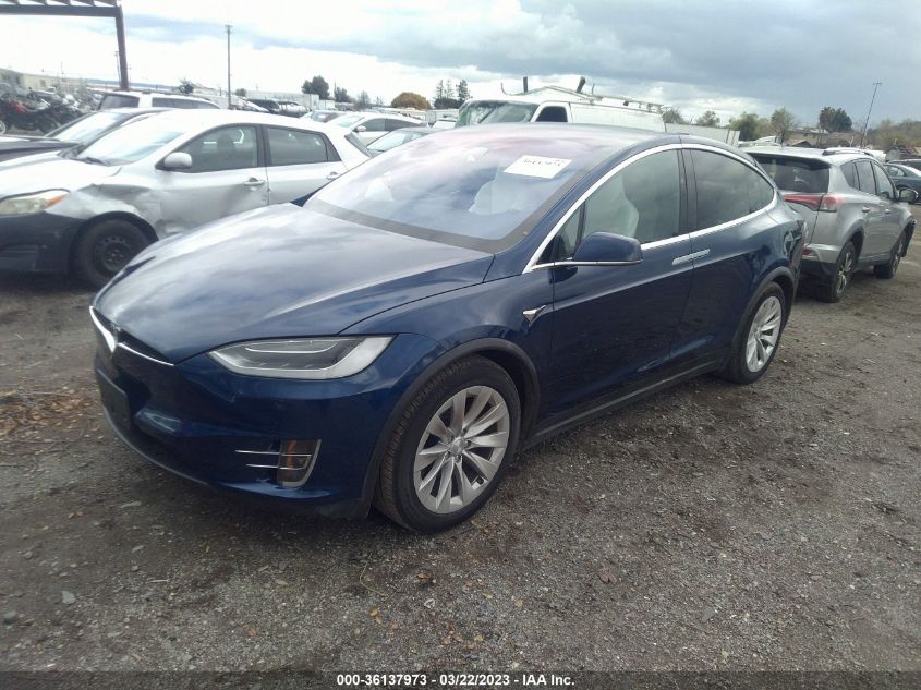 2017 TESLA MODEL X 90D/75D/100D - 5YJXCBE20HF055380
