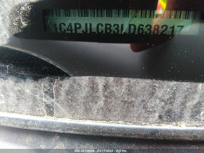 VIN 1C4PJLCB3LD638217 2020 JEEP CHEROKEE LATITUDE
