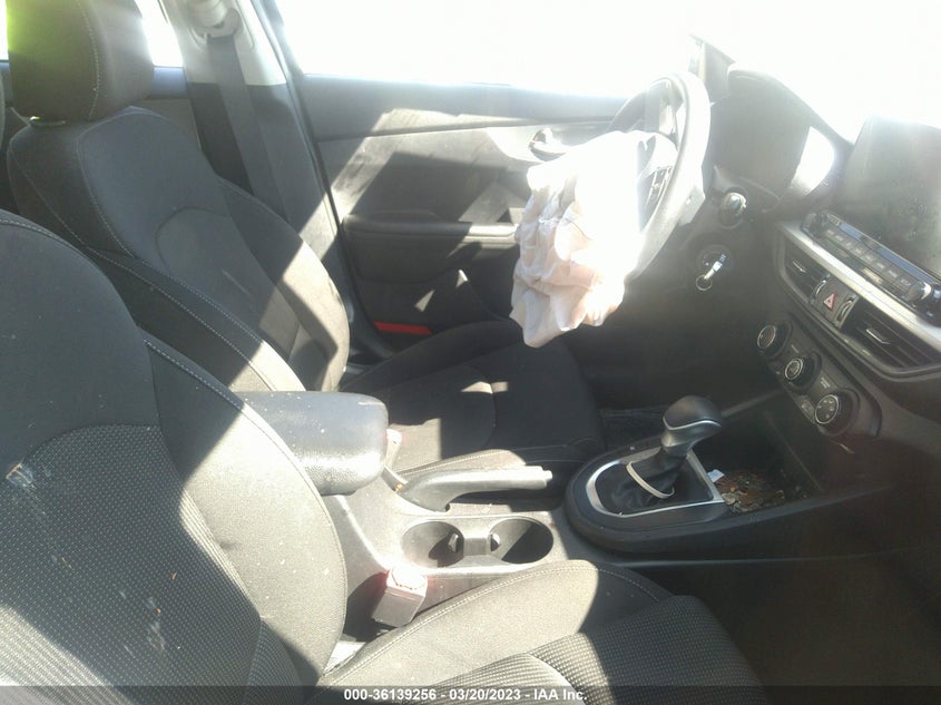 VIN 3KPF24AD7ME395000 2021 KIA FORTE LXS