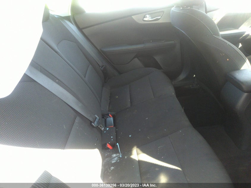 VIN 3KPF24AD7ME395000 2021 KIA FORTE LXS